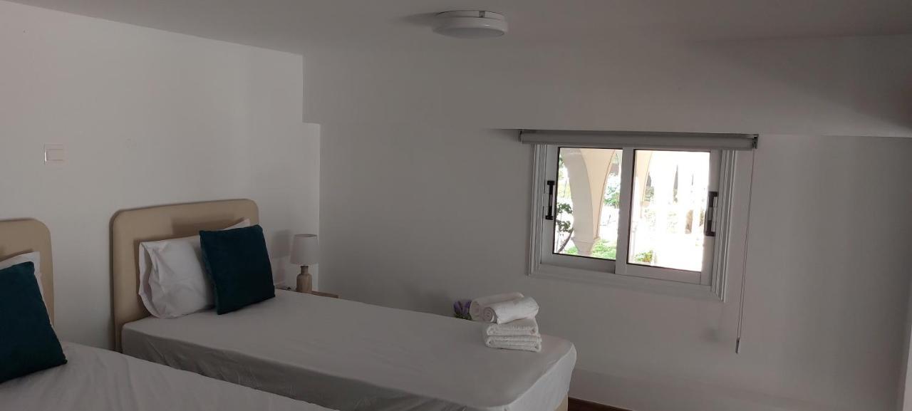 Eleantre Holiday Apartments Пафос Екстериор снимка