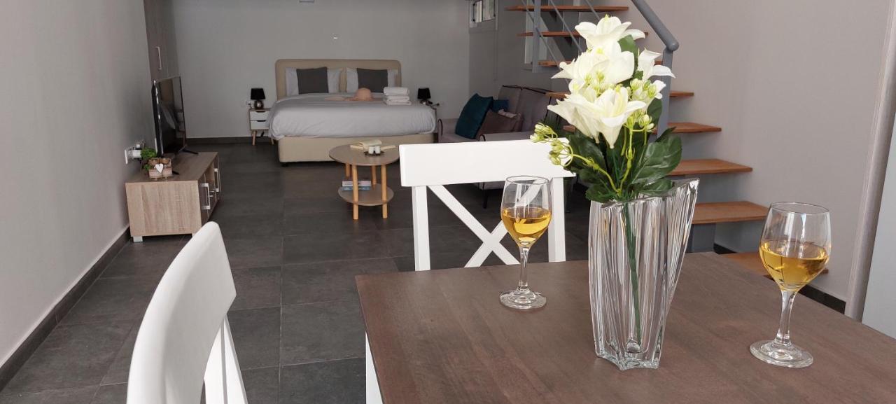 Eleantre Holiday Apartments Пафос Екстериор снимка