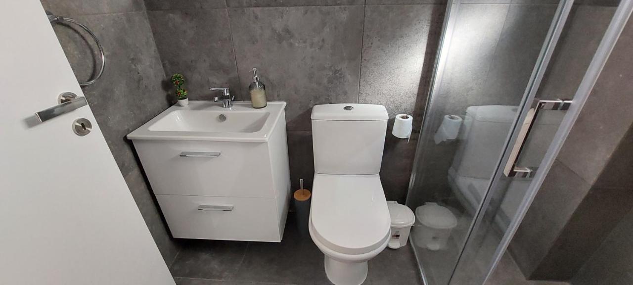 Eleantre Holiday Apartments Пафос Екстериор снимка