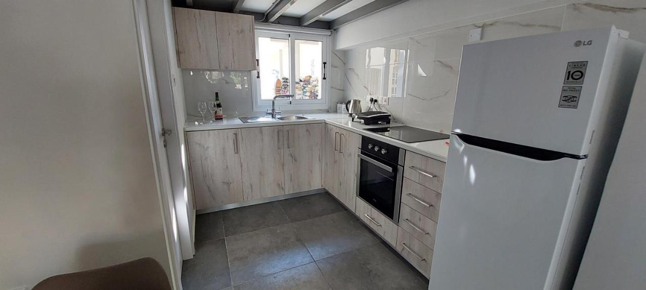Eleantre Holiday Apartments Пафос Екстериор снимка
