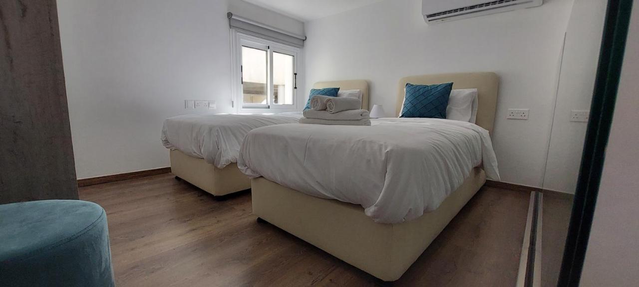 Eleantre Holiday Apartments Пафос Екстериор снимка