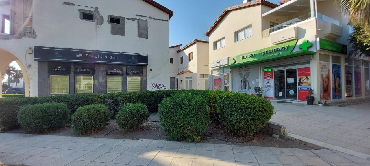 Eleantre Holiday Apartments Пафос Екстериор снимка